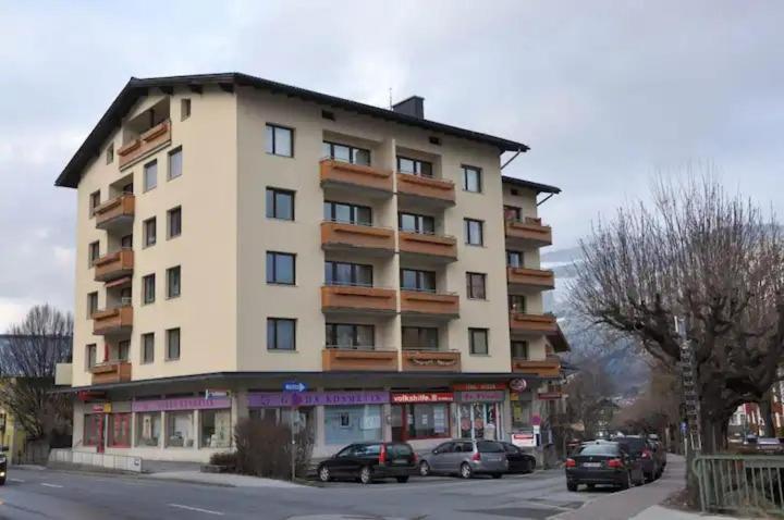 Lake View Appartment In Zell-Am-See City Centre Целль-ам-Зе Экстерьер фото